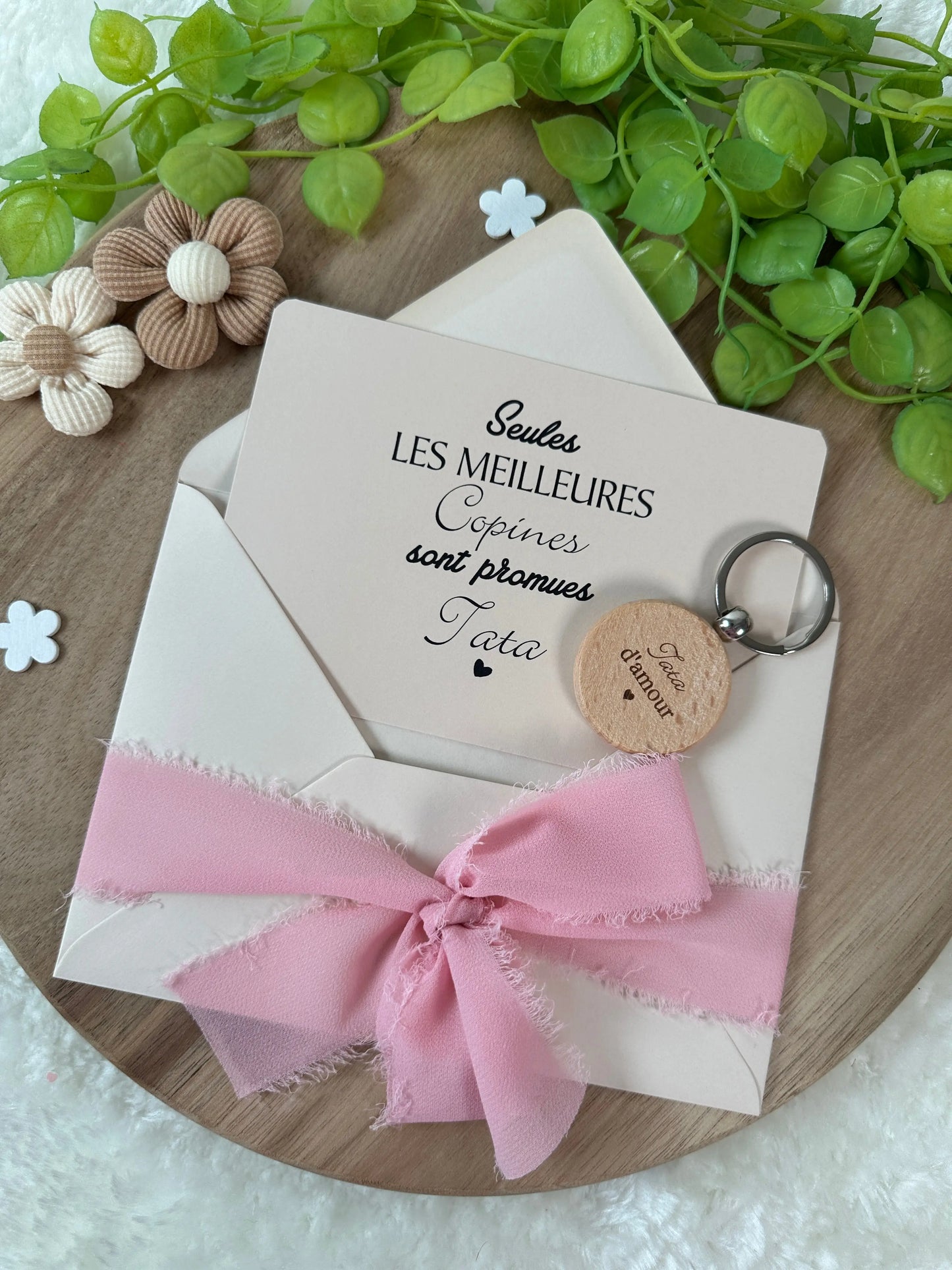 Annonce grossesse carte avec petit porte clé en bois pour tata d’amour Annonce ton Bonheur