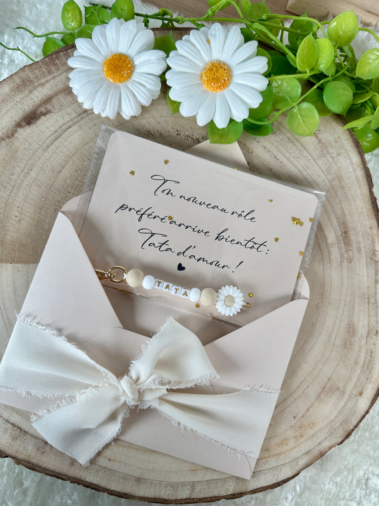 Annonce grossesse carte porte clé perle tata beige