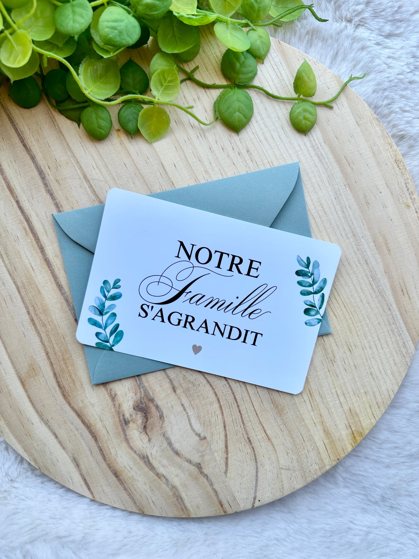 Carte annonce de grossesse, notre famille s'agrandit