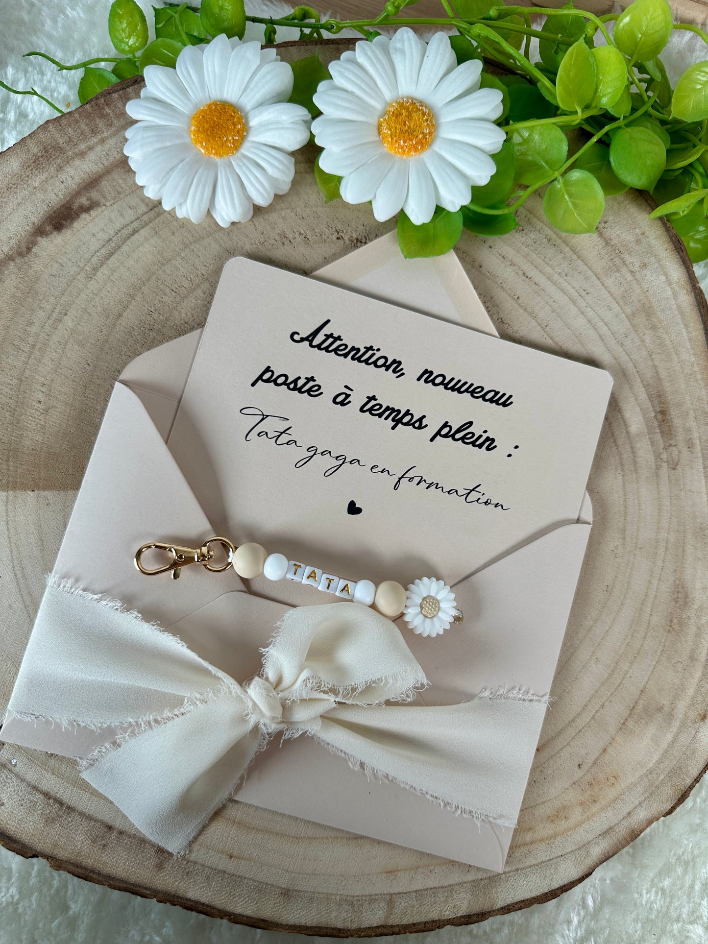 Annonce grossesse carte porte clé perle tata beige