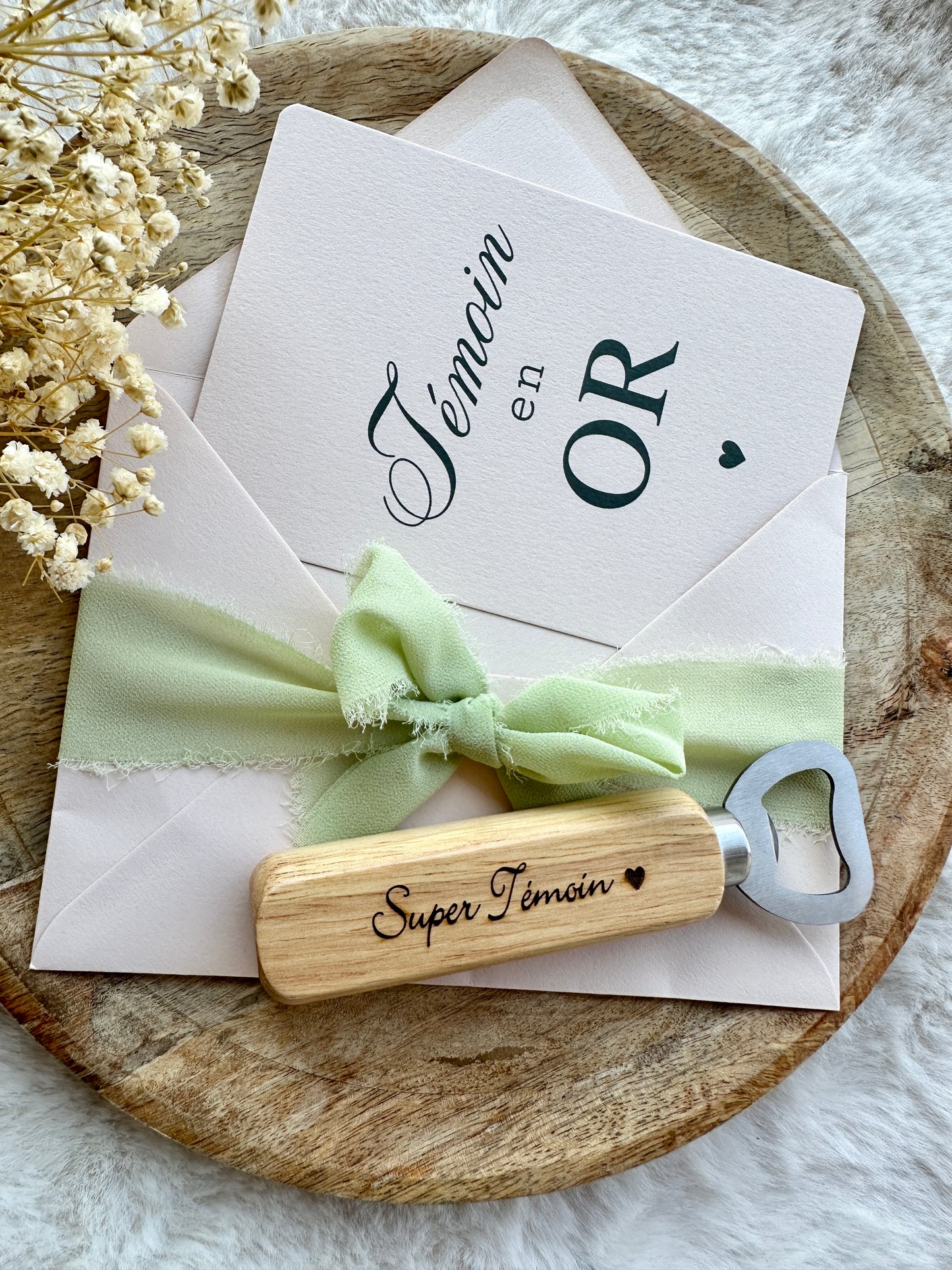 Demande témoin de mariage avec décapsuleur beige