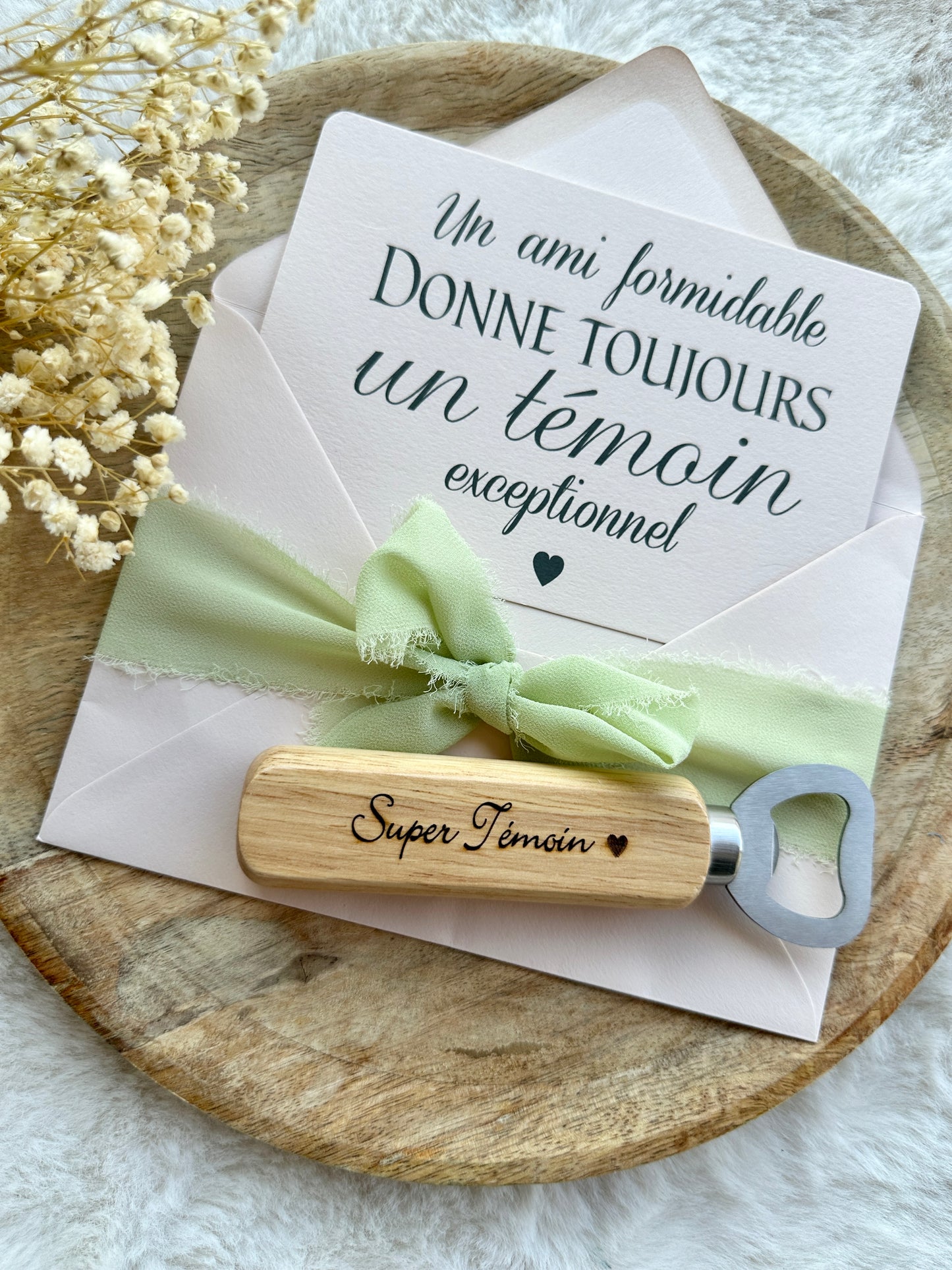 Demande témoin de mariage avec décapsuleur beige