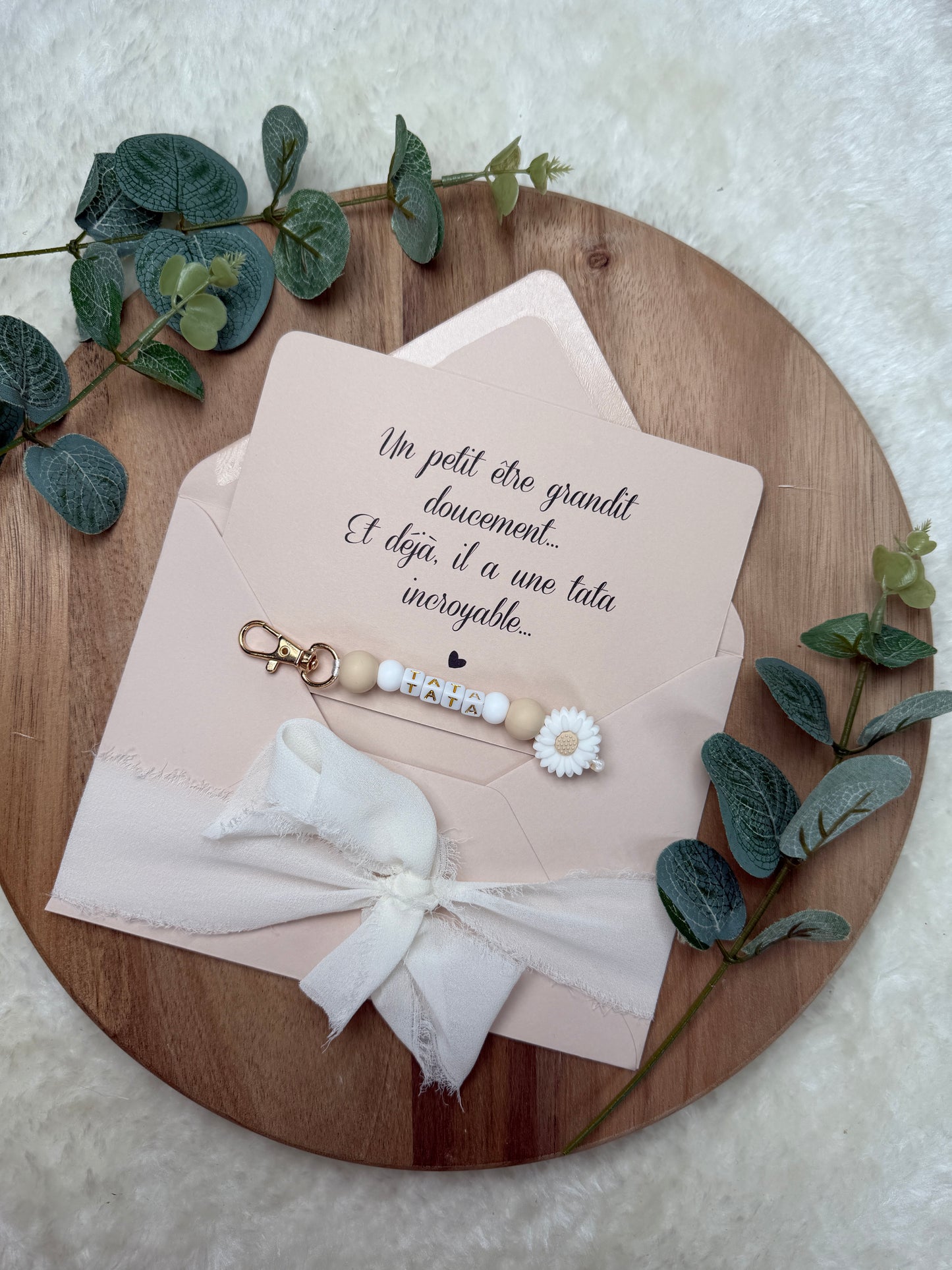 Annonce grossesse carte porte clé perle tata beige
