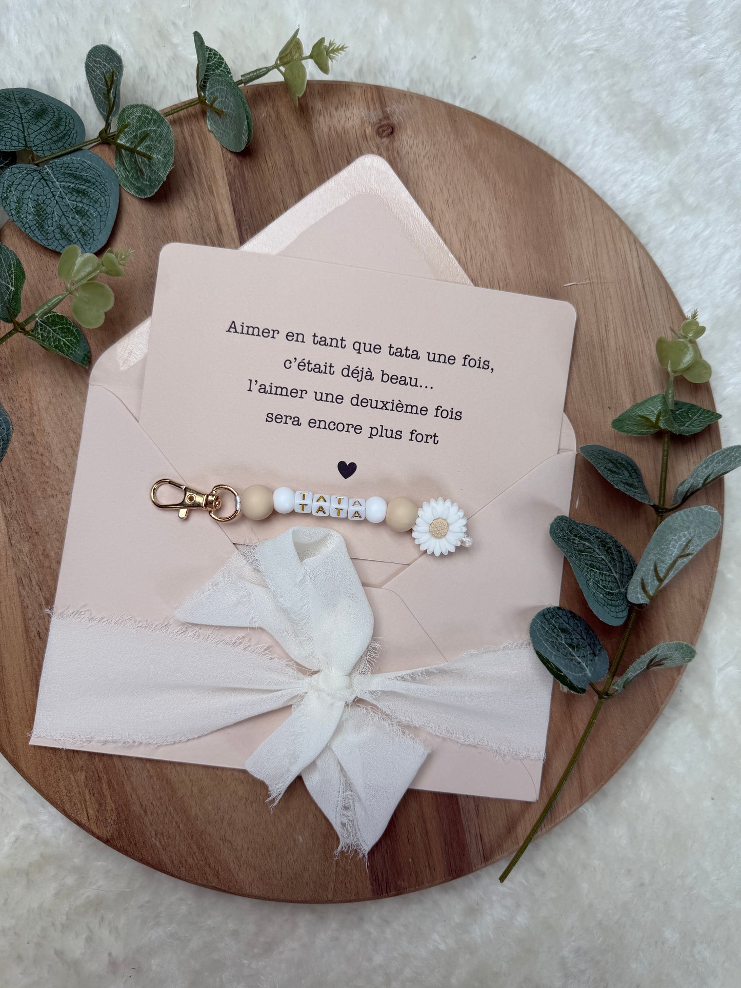 Annonce grossesse carte porte clé perle tata beige