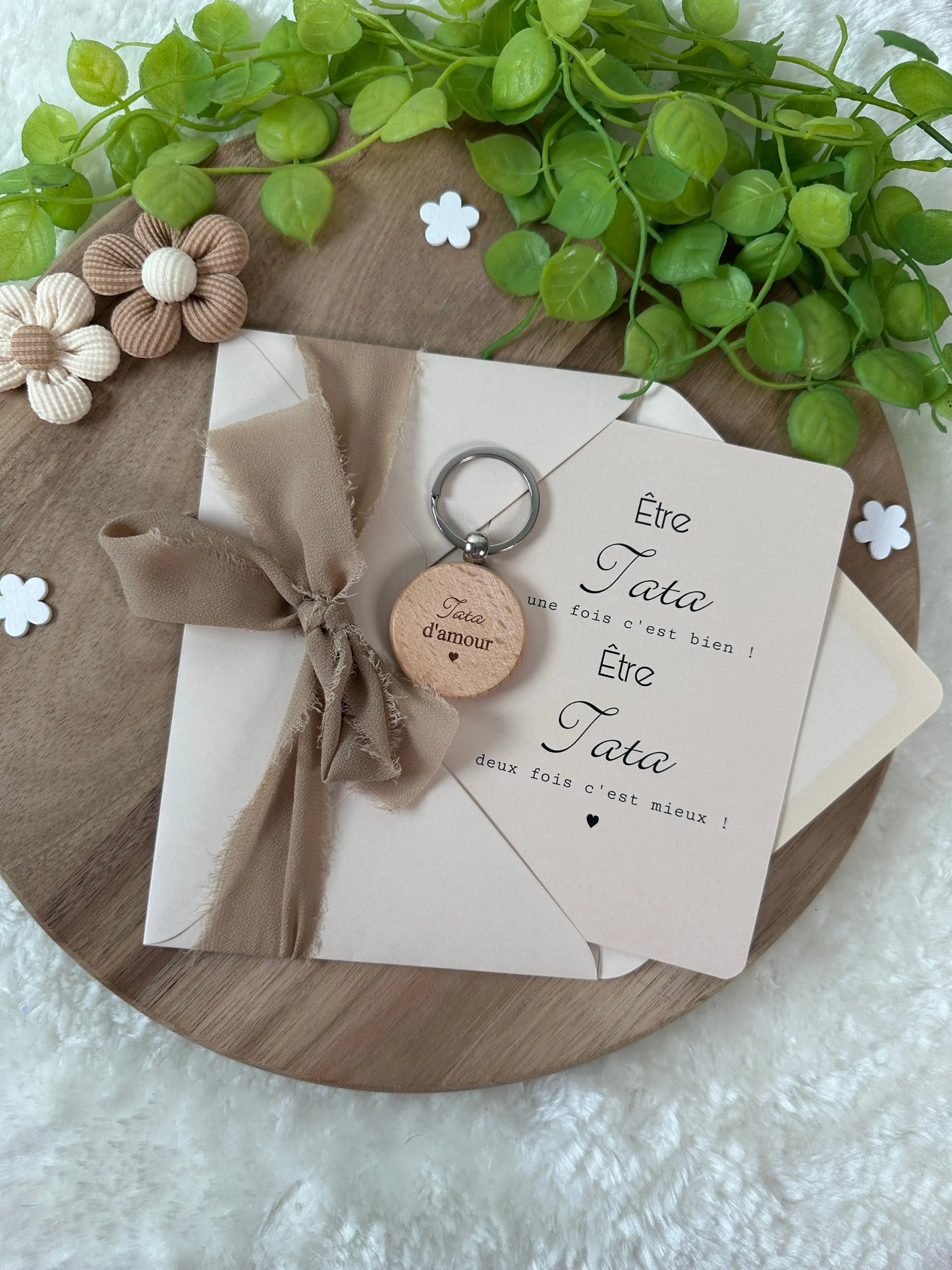 Annonce grossesse carte avec petit porte clé en bois pour tata d’amour Annonce ton Bonheur