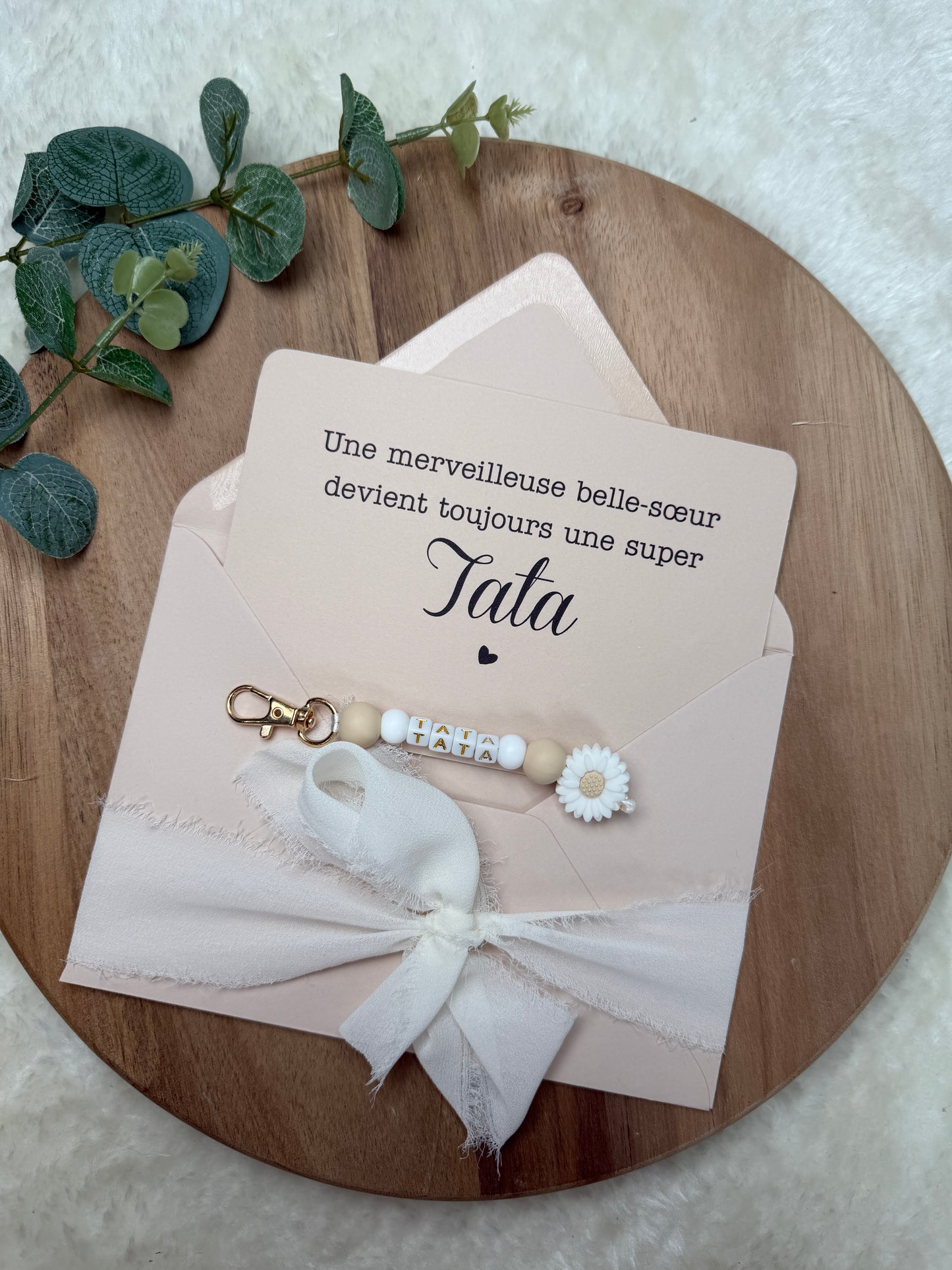 Annonce grossesse carte porte clé perle tata beige