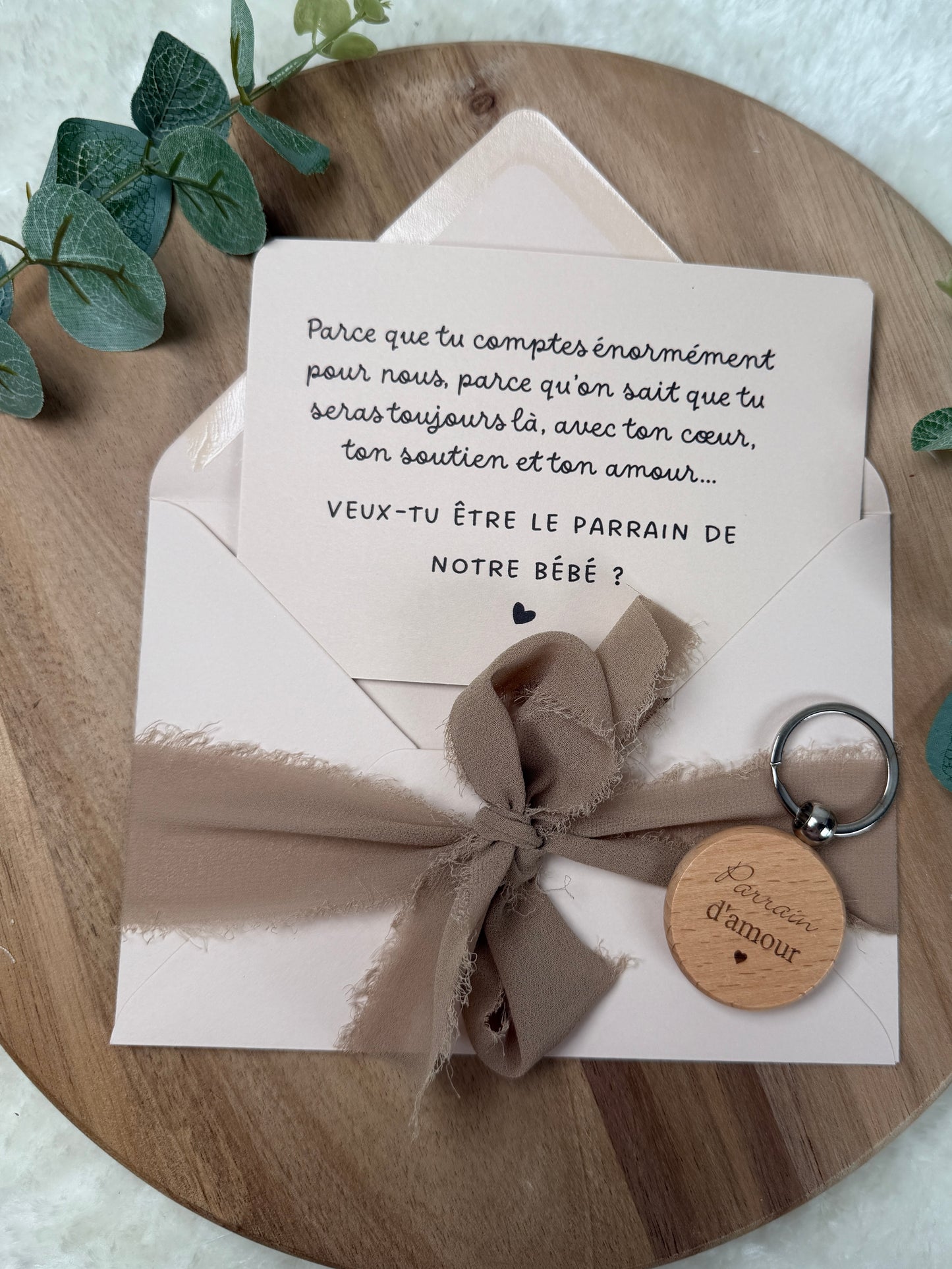 Annonce grossesse demande parrain, baptême carte avec petit porte clé en bois pour parrain d’amour