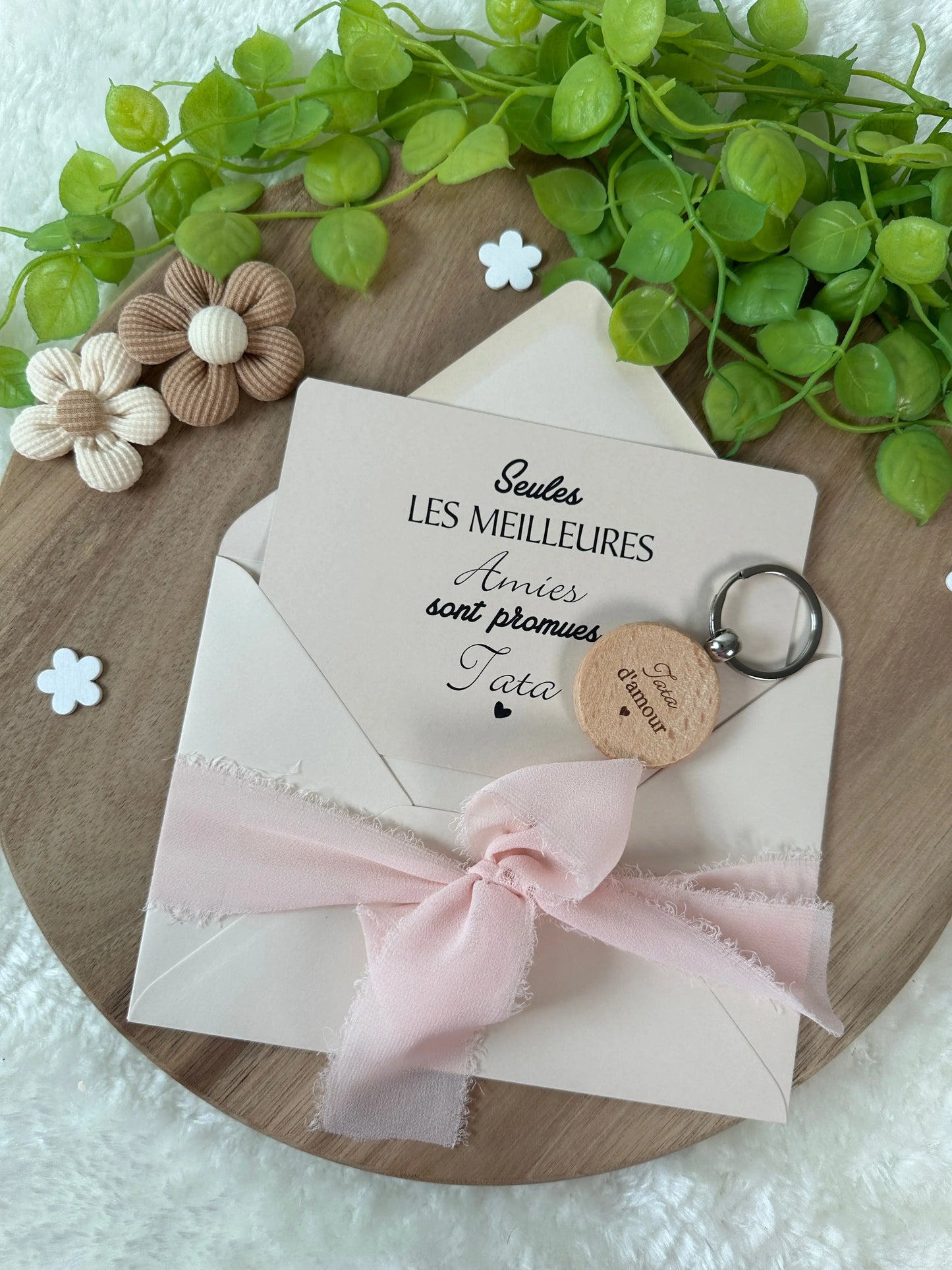 Annonce grossesse carte avec petit porte clé en bois pour tata d’amour Annonce ton Bonheur