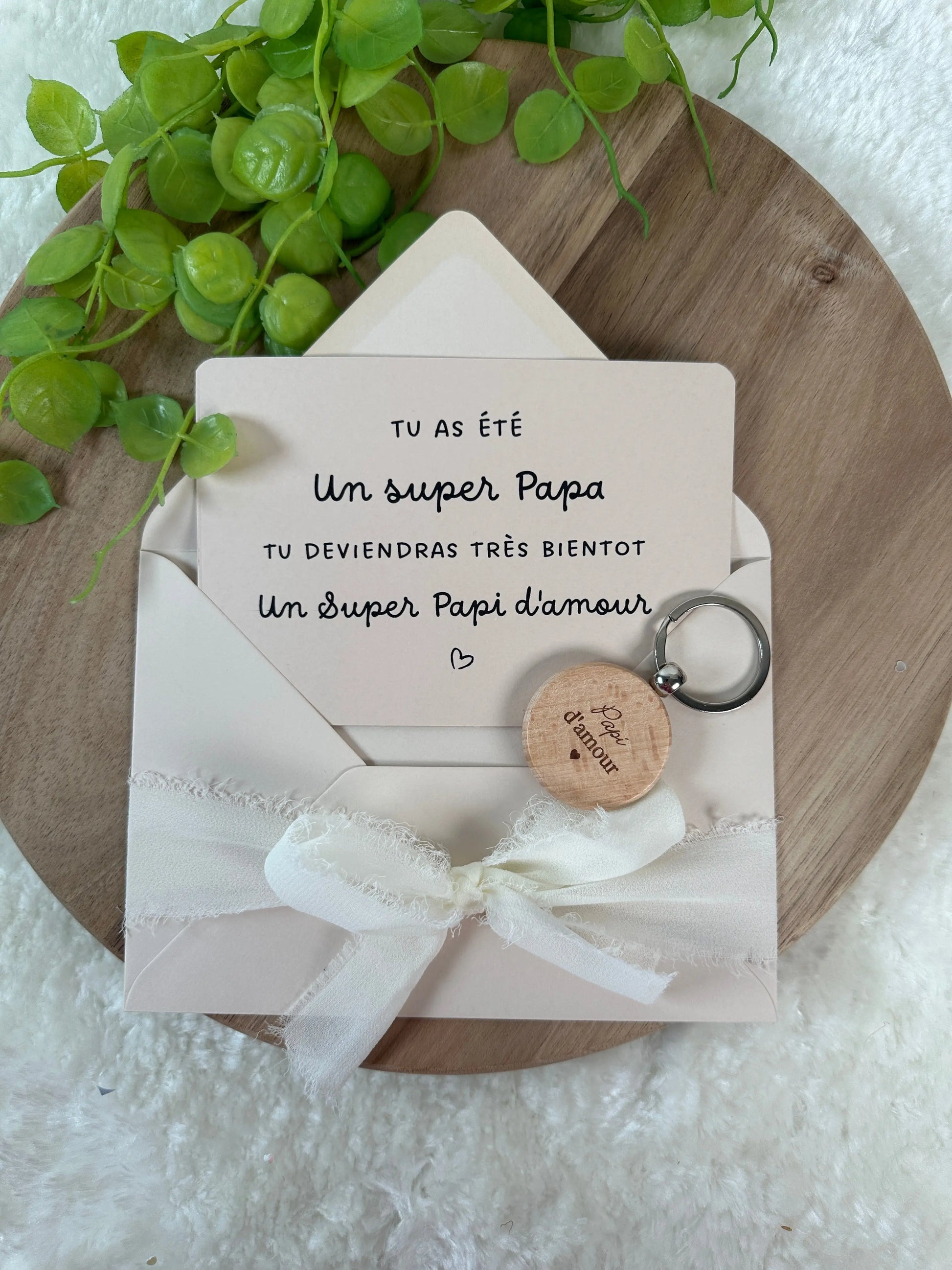 Annonce grossesse papi carte avec petit porte clé en bois pour papi d’amour Annonce ton Bonheur