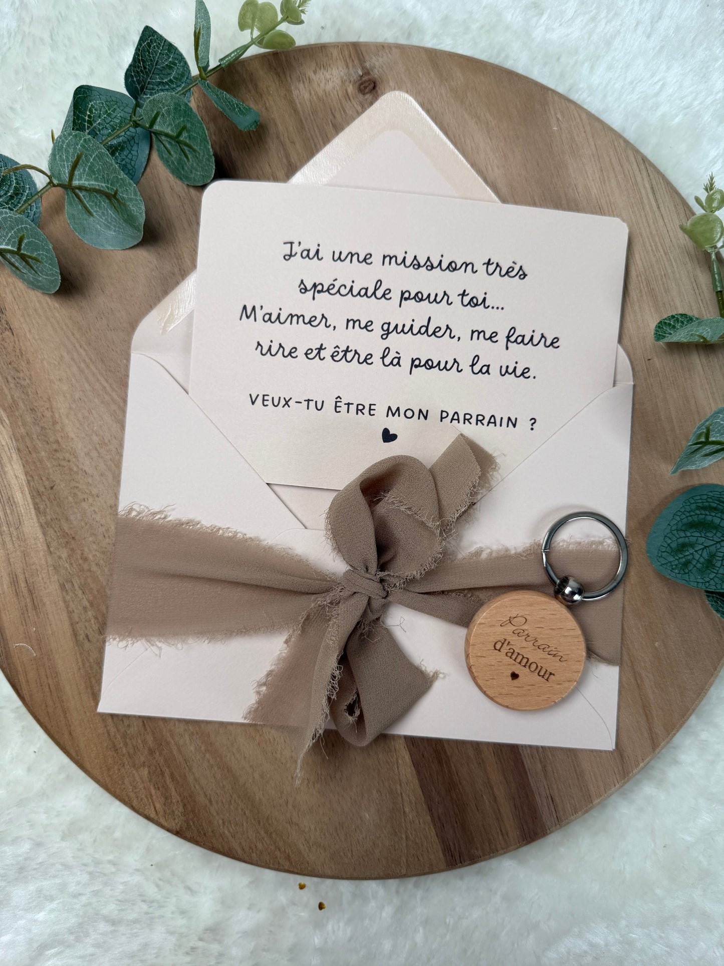 Annonce grossesse demande parrain, baptême carte avec petit porte clé en bois pour parrain d’amour