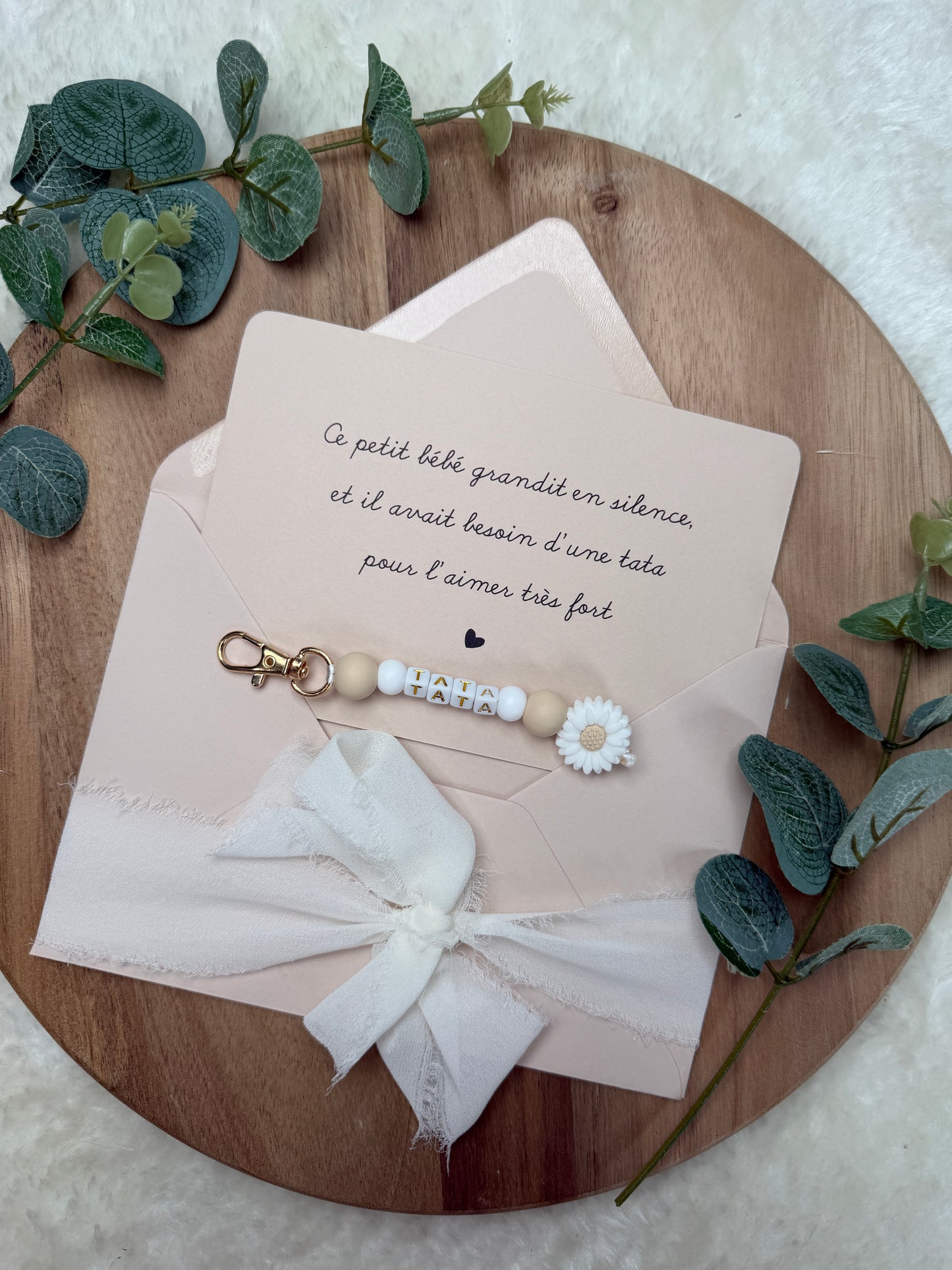 Annonce grossesse carte porte clé perle tata beige