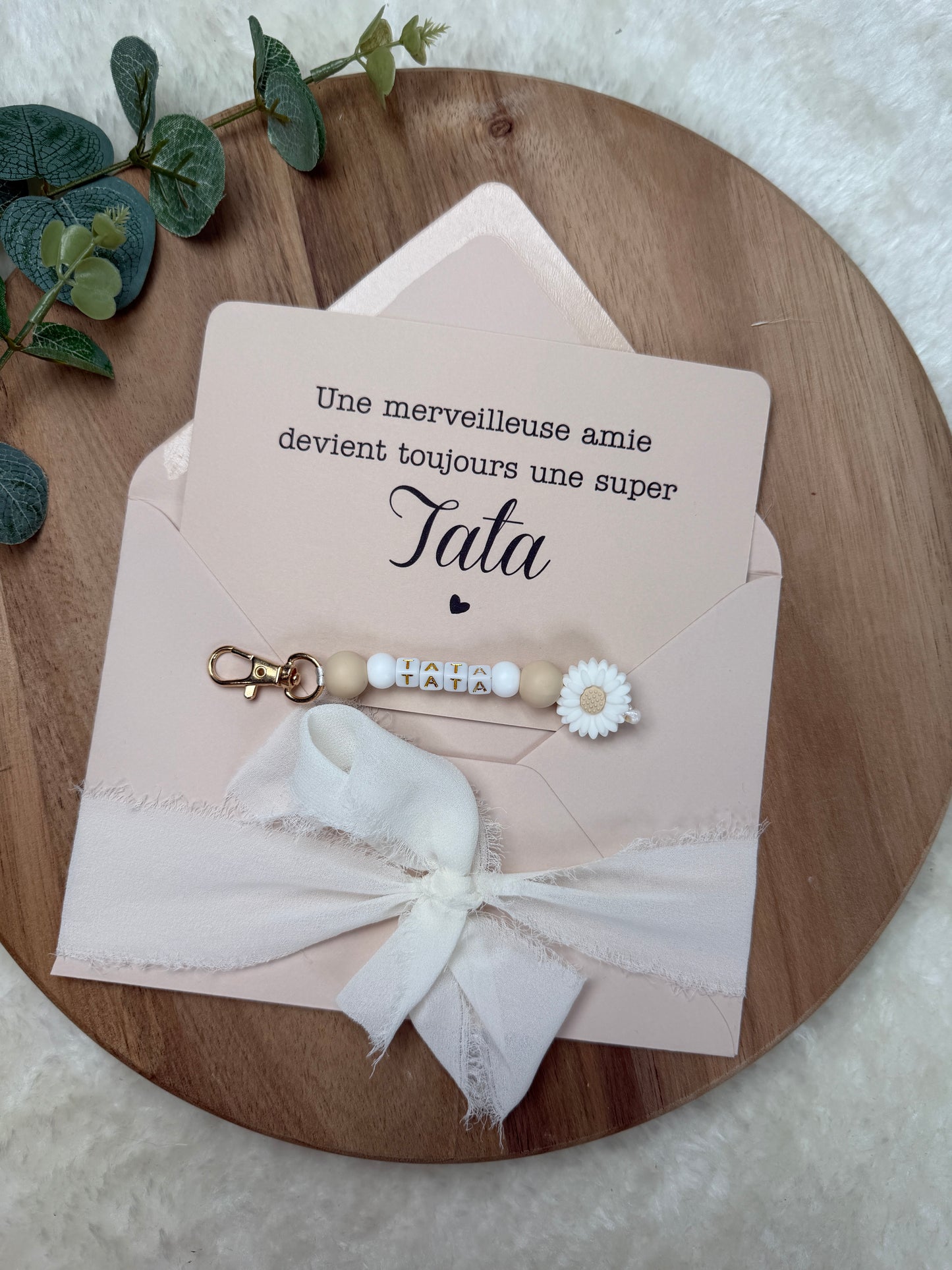 Annonce grossesse carte porte clé perle tata beige