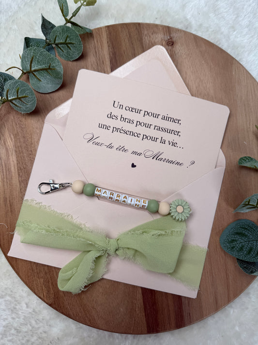 Annonce grossesse, demande marraine, vert baptême, carte et porte clé en perles