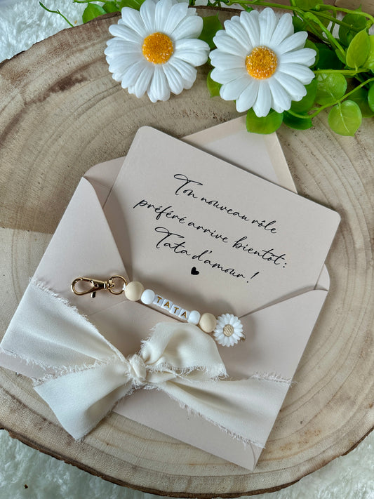 Annonce grossesse carte porte clé perle tata beige