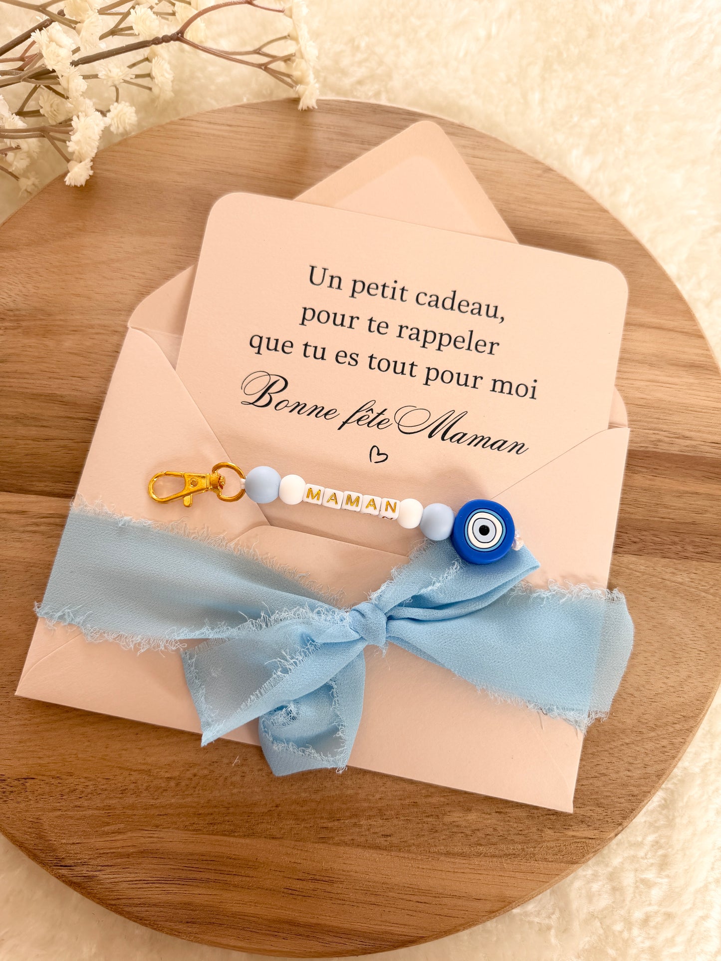 Cadeau fête des mamans, fête des mères, carte avec porte clé oeil bleu