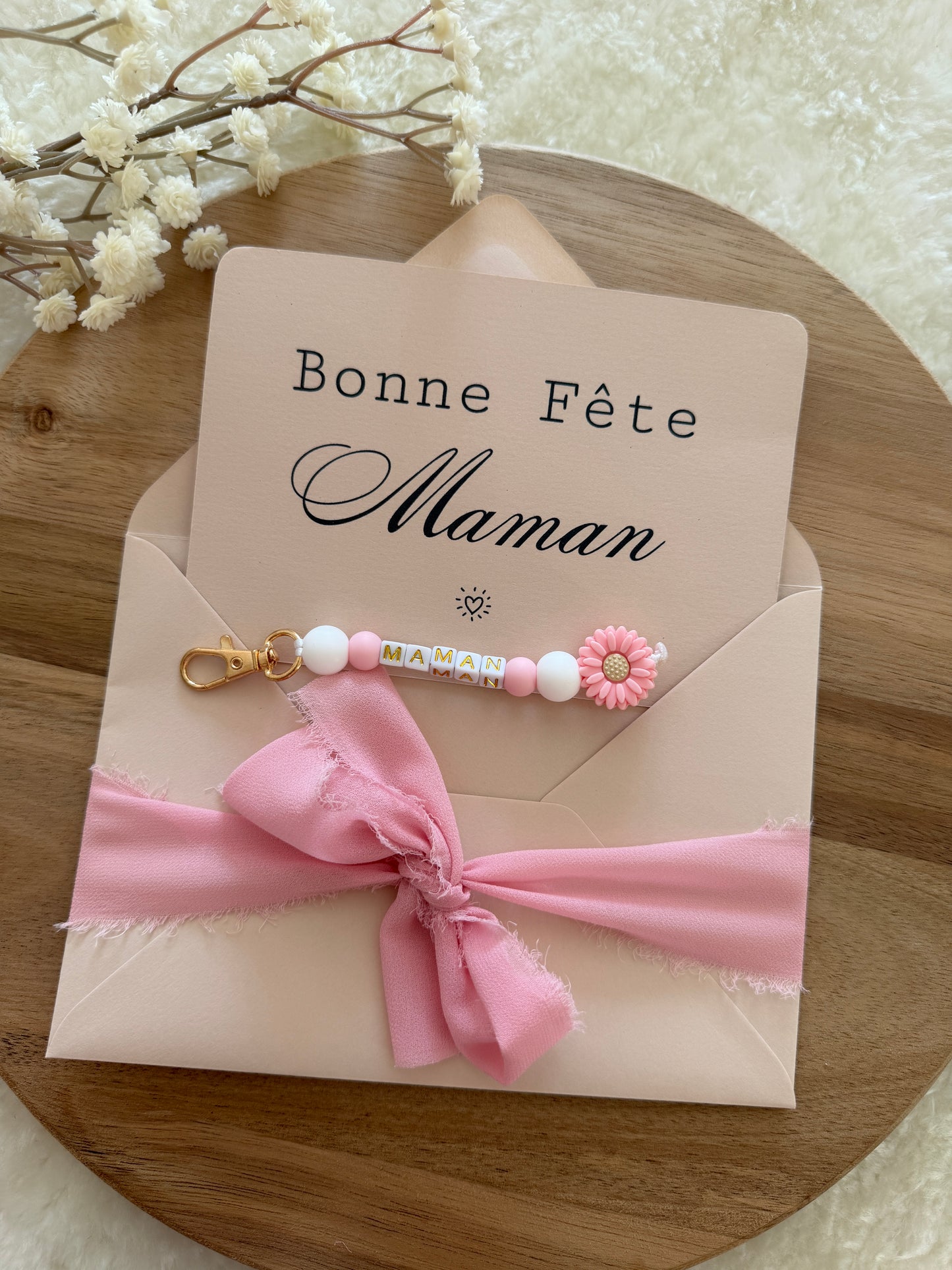 Cadeau fête des mamans, fête des mères, carte avec porte clé rose fleur