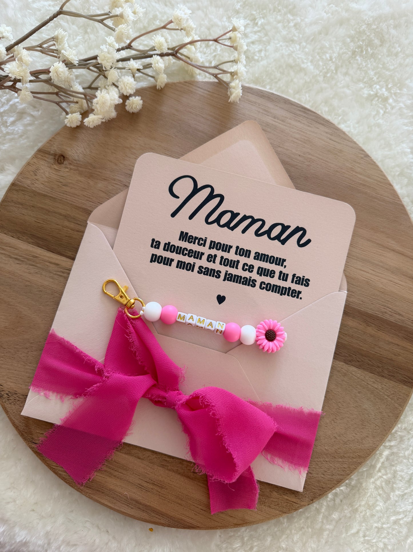 Cadeau fête des mamans, fête des mères, carte avec porte clé rose fuschia