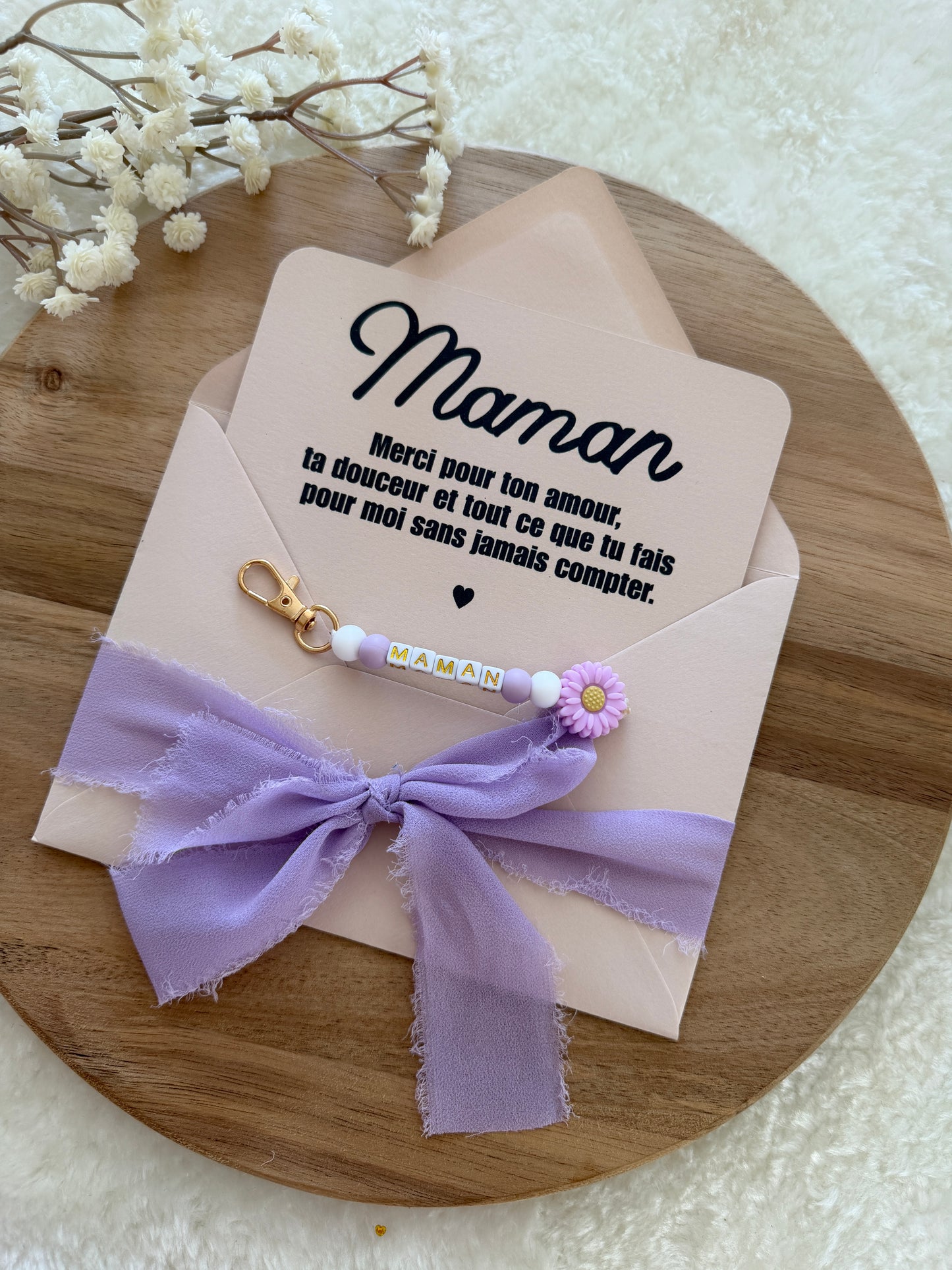 Cadeau fête des mamans, fête des mères, carte avec porte clé violet