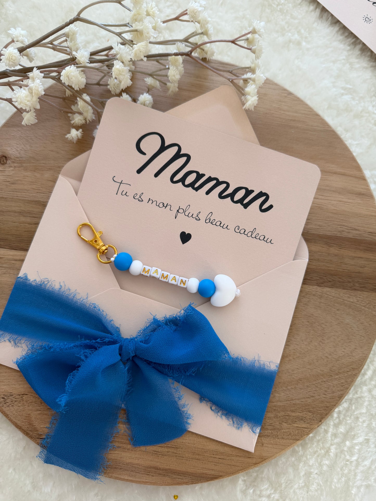 Cadeau fête des mamans, fête des mères, carte avec porte clé  bleu foncé
