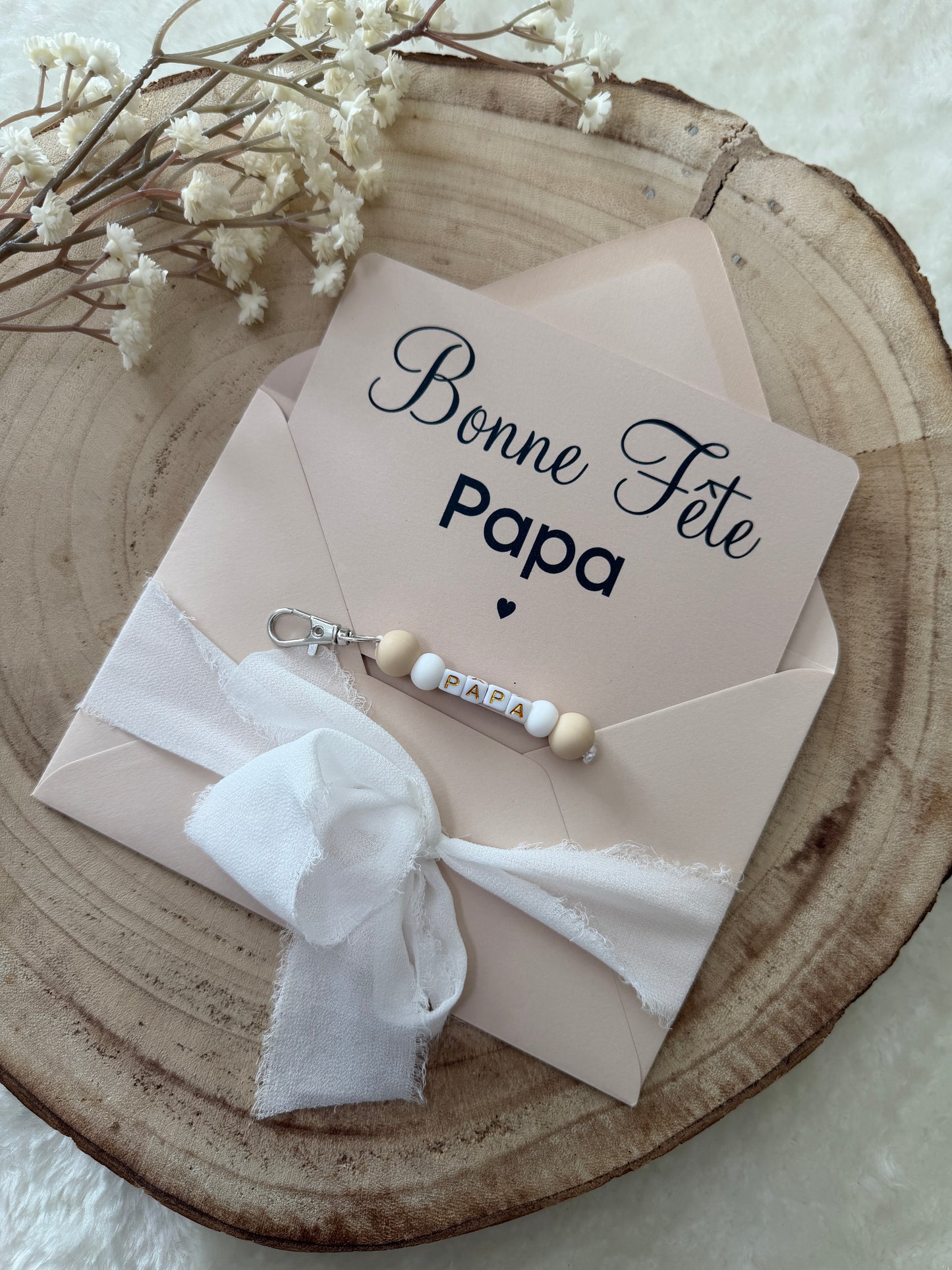 Cadeau fête des pères, papa porte clé perles beige