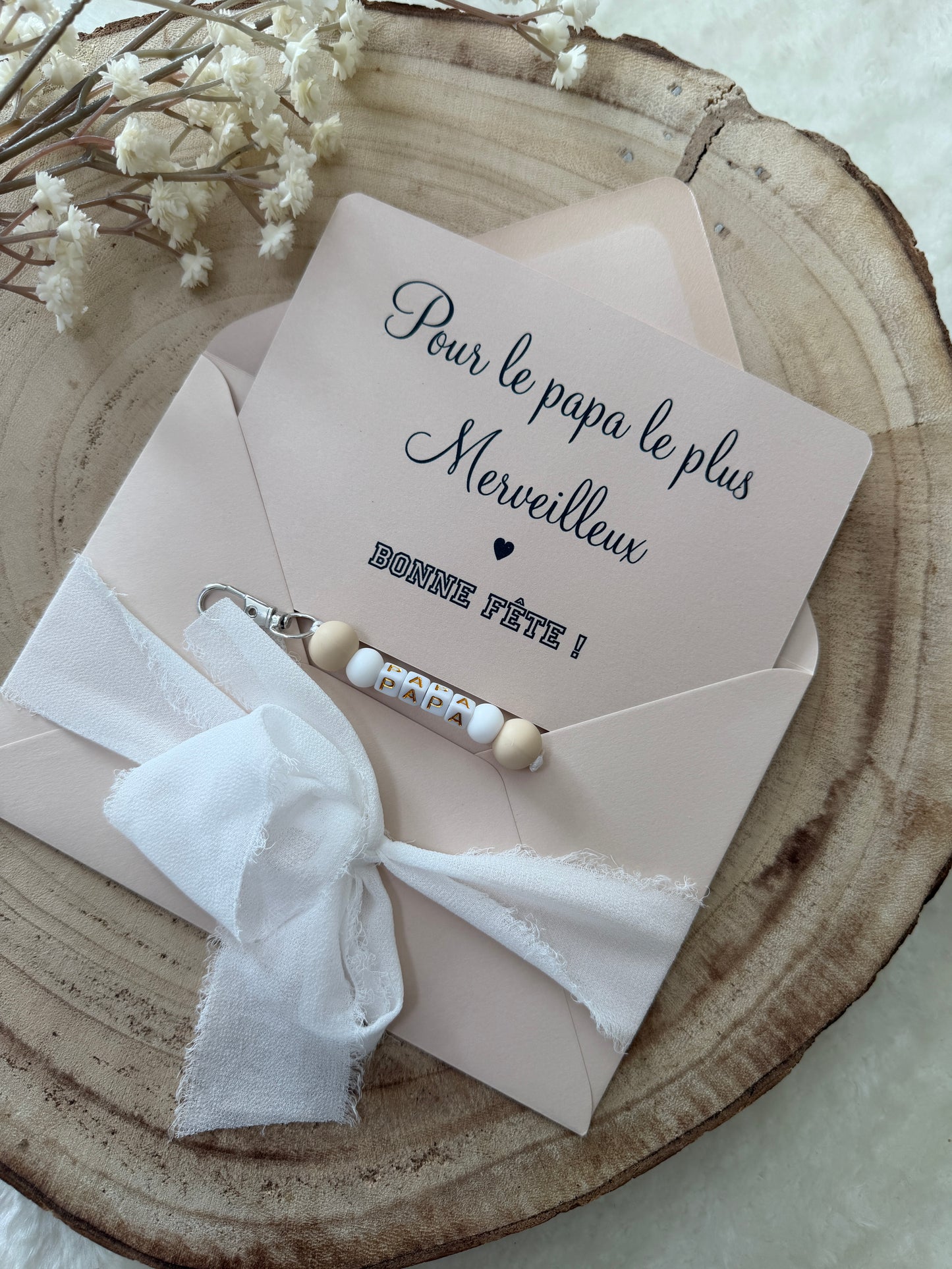 Cadeau fête des pères, papa porte clé perles beige