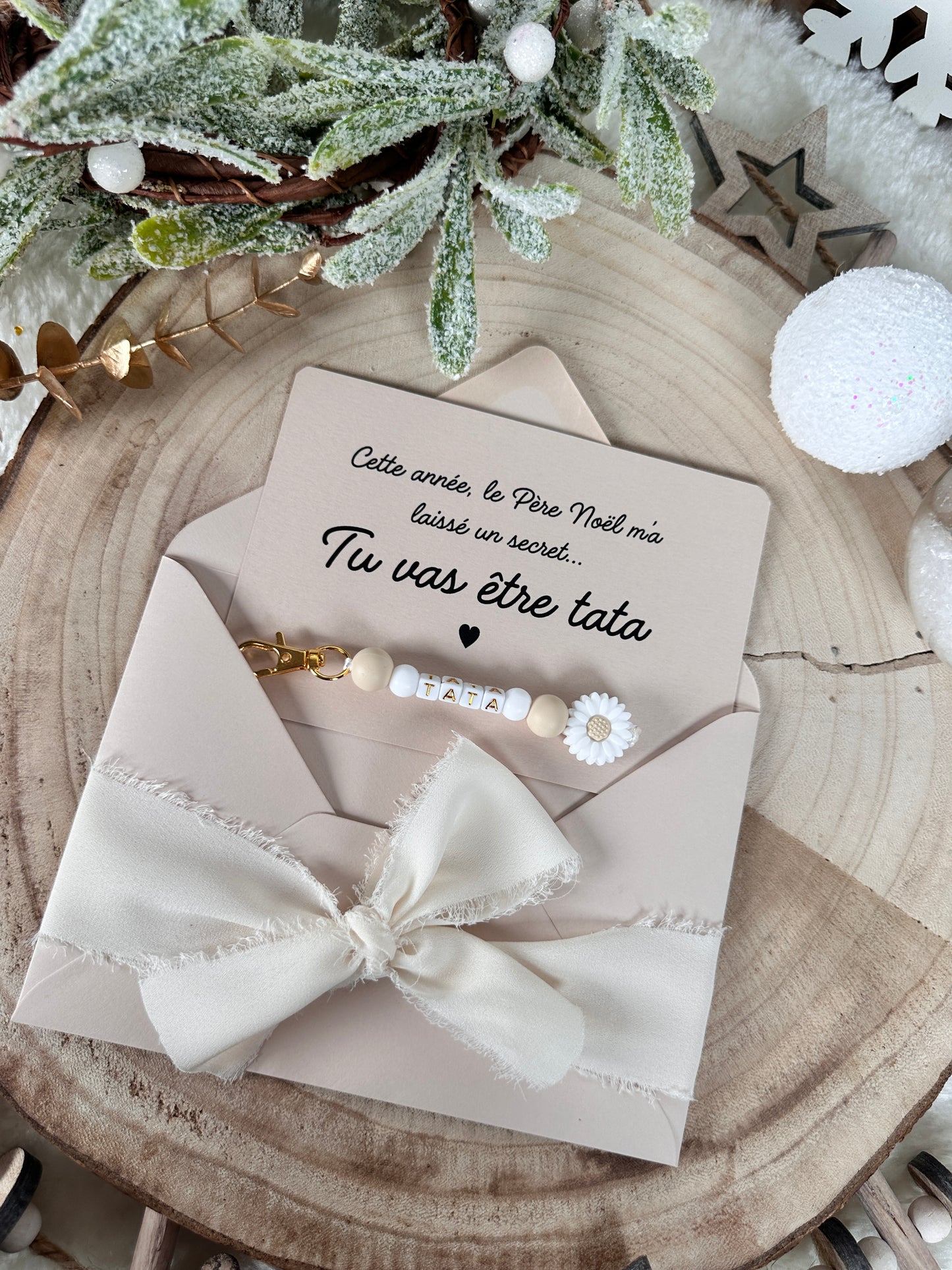 Annonce grossesse carte porte clé perle tata beige noel
