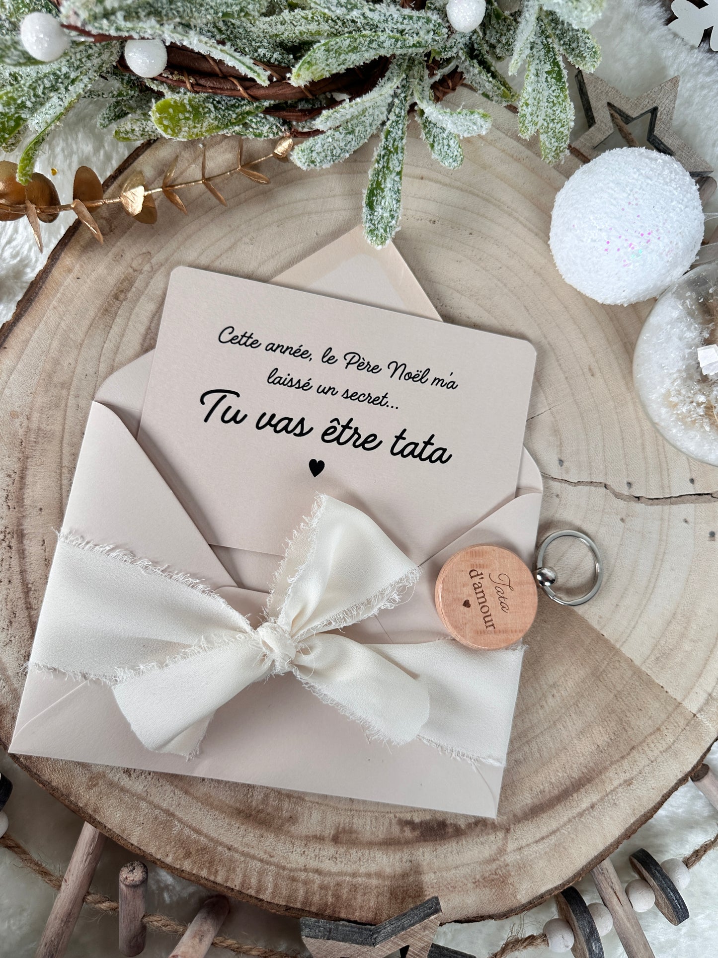 Annonce grossesse carte porte clé bois tata beige noel