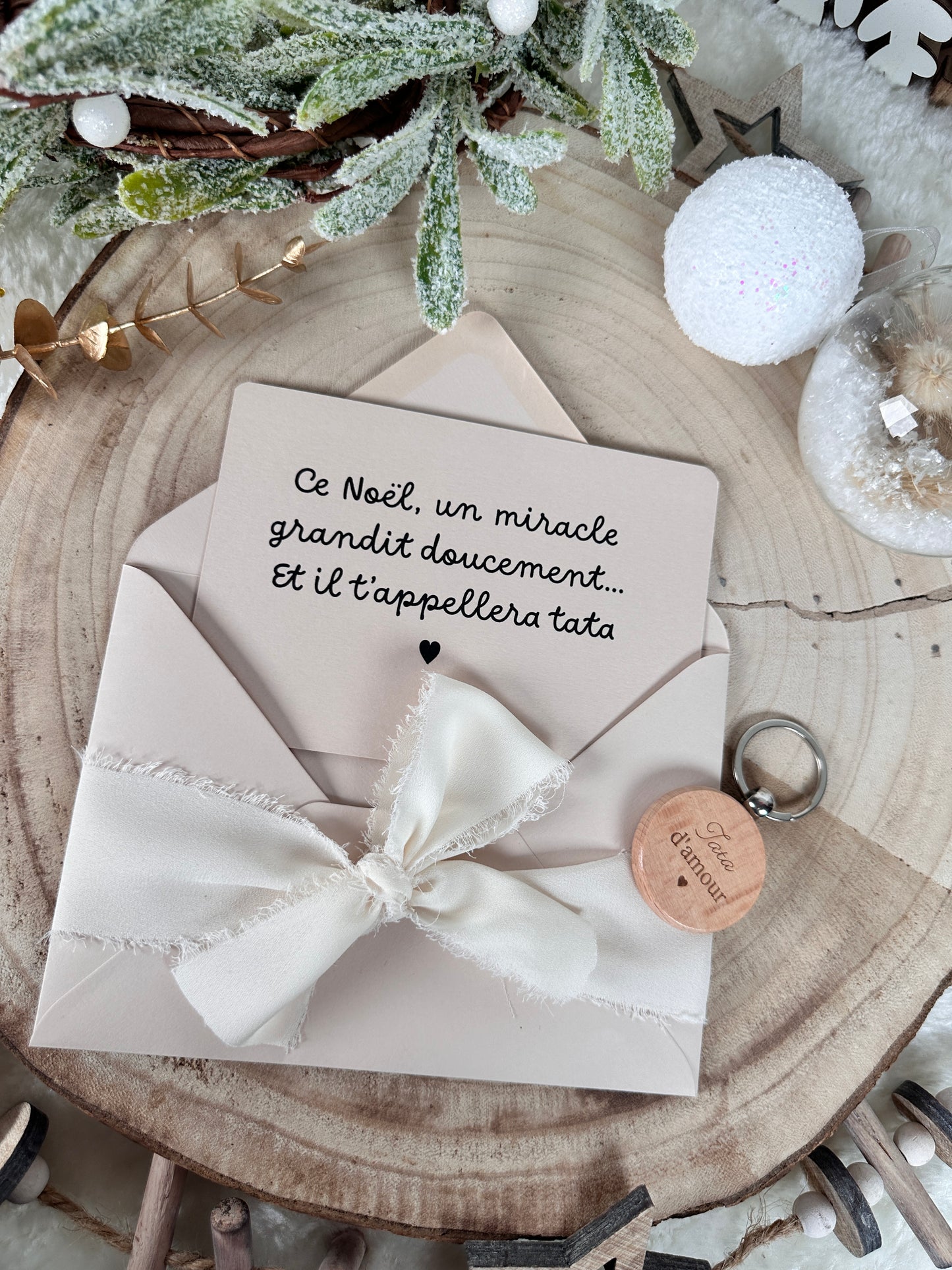 Annonce grossesse carte porte clé bois tata beige noel